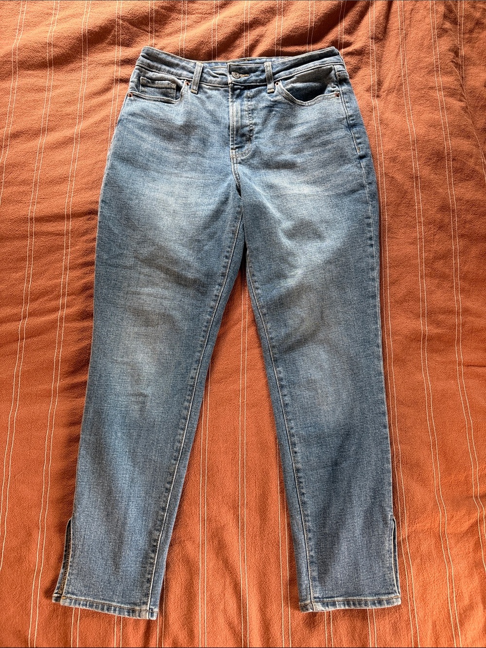 Old Navy Light Blue Cropped High-Rise Jeans